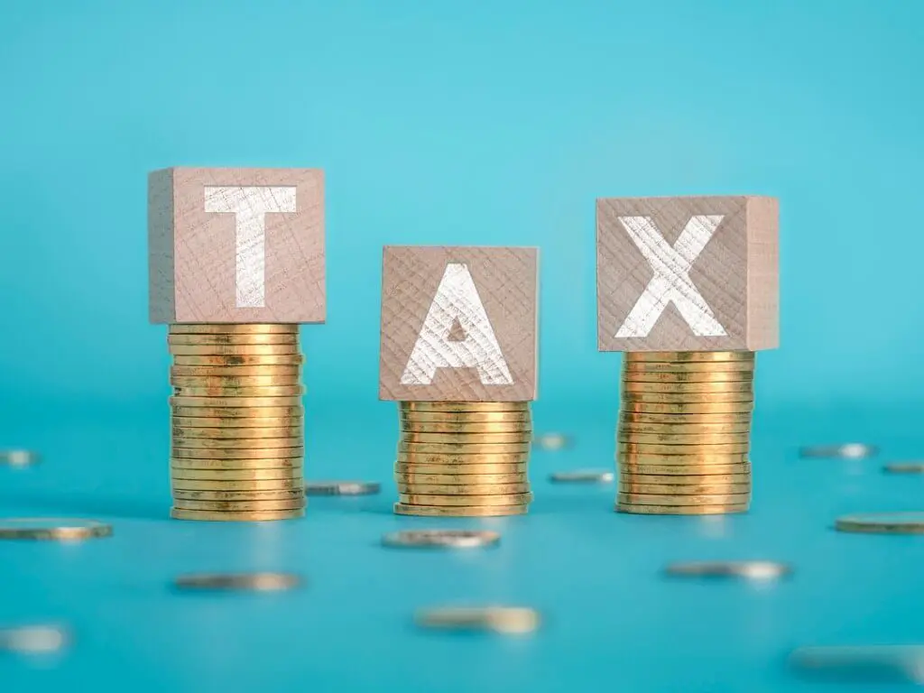 2025】税金の使い道に無駄はない？納税が必要な理由を解説 - 女性・初心者向け資産運用セミナーのマネカツ