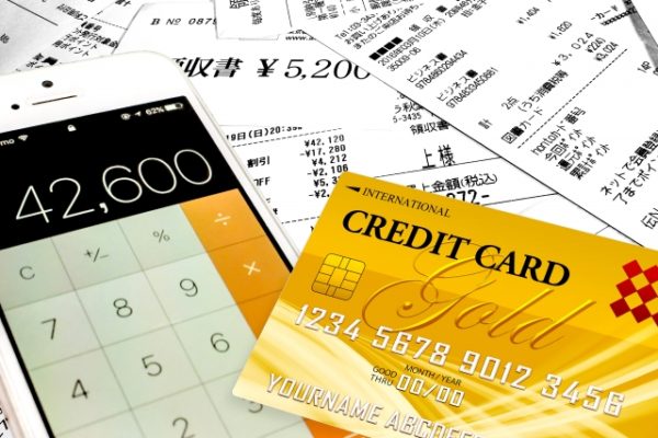 クレジットカードの支払いを滞納したらどうなる？適切な対処法を紹介