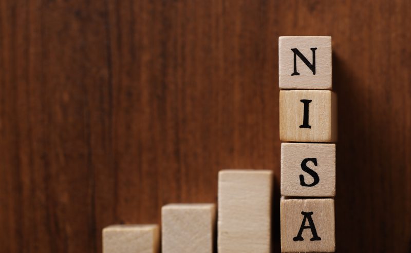 積立NISA（つみたてNISA）とは？投資初心者におすすめの理由をわかりやすく解説
