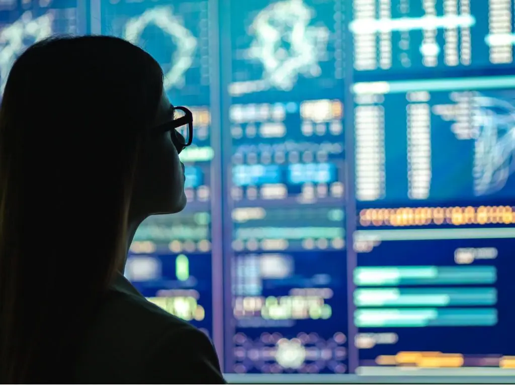 ストップ高・ストップ安とは？翌日どうなるかや値幅制限の仕組みをわかりやすく解説 - 女性・初心者向け資産運用セミナーのマネカツ