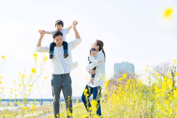 4人家族の生活費平均はいくら？東京での暮らしや節約のポイントを解説